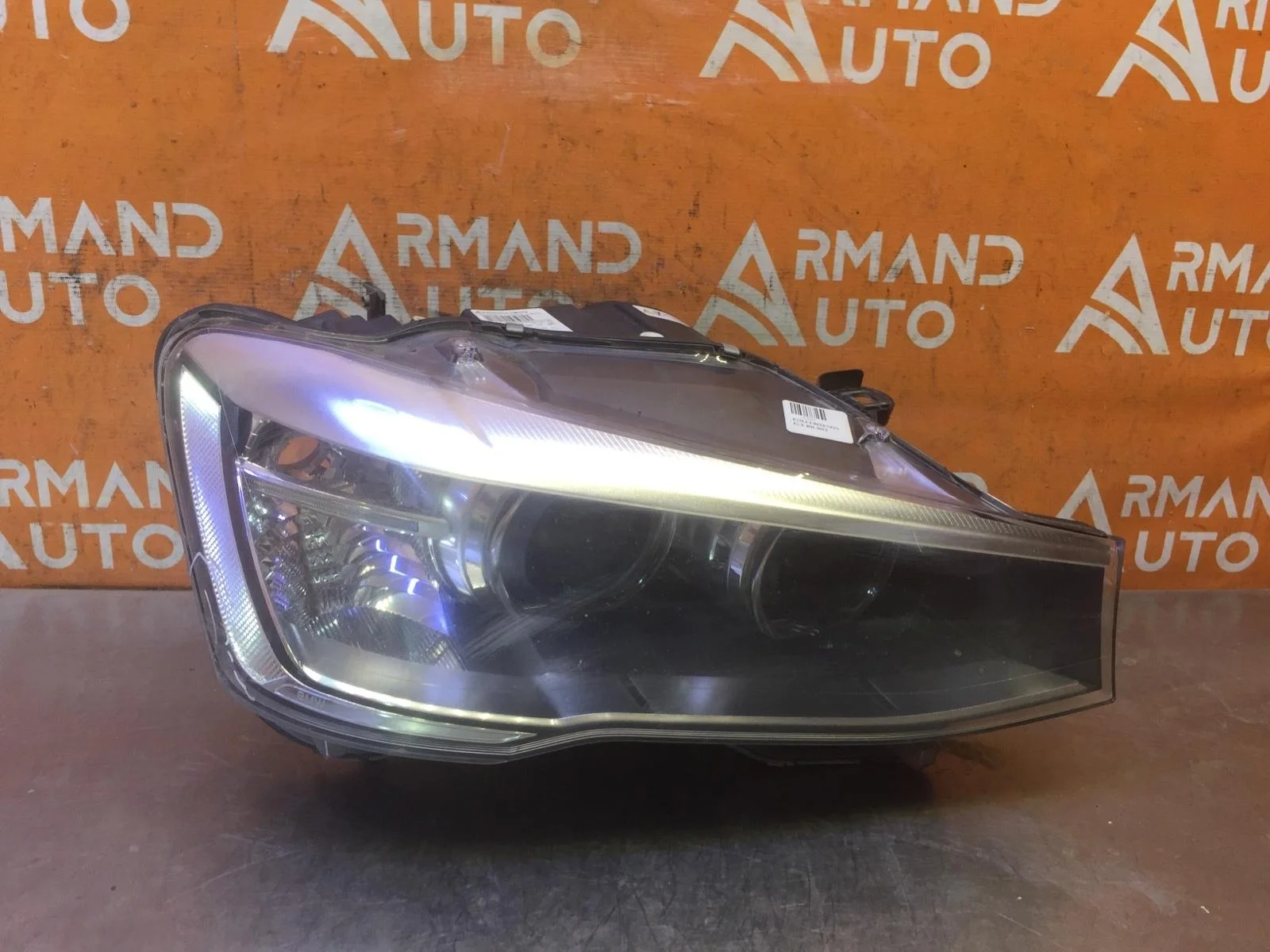 Фара BMW X3 2014-2017 F25