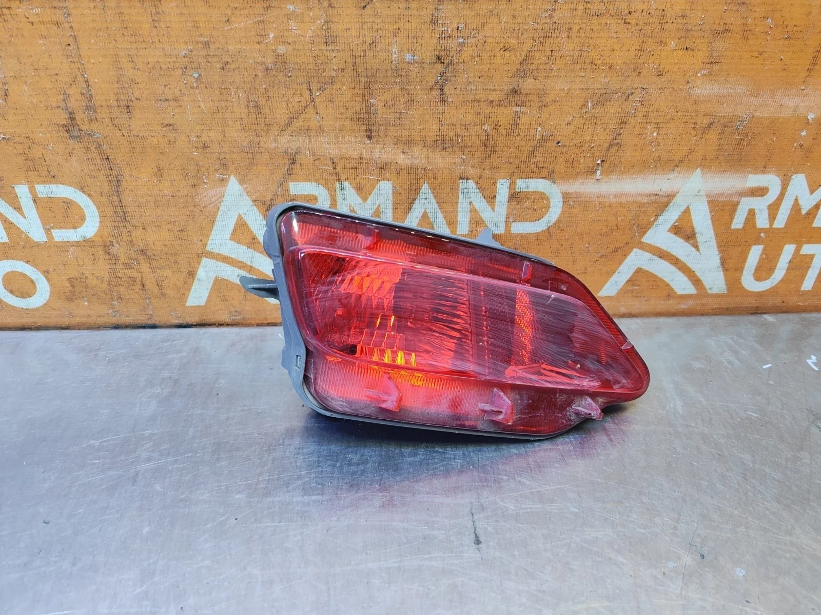 Фонарь противотуманный Toyota RAV4 2012-2015 CA40