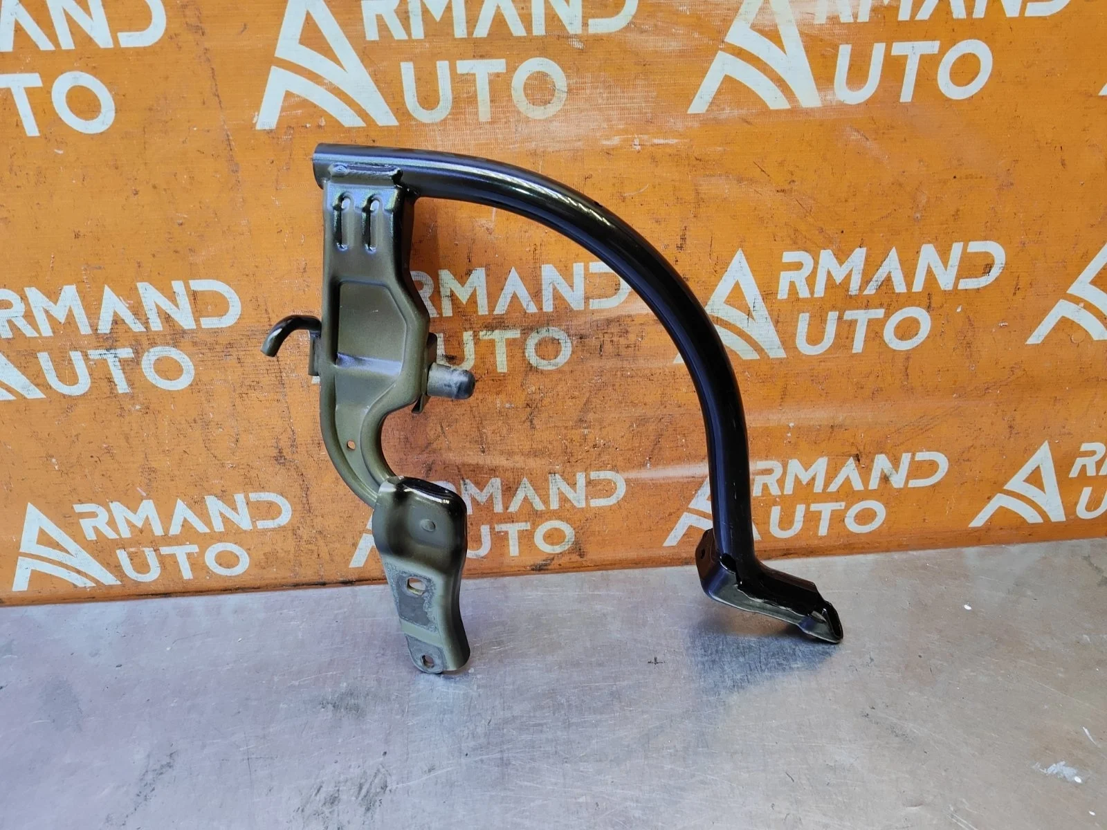 Петля крышки багажника Volkswagen Passat 2005-2010 B6