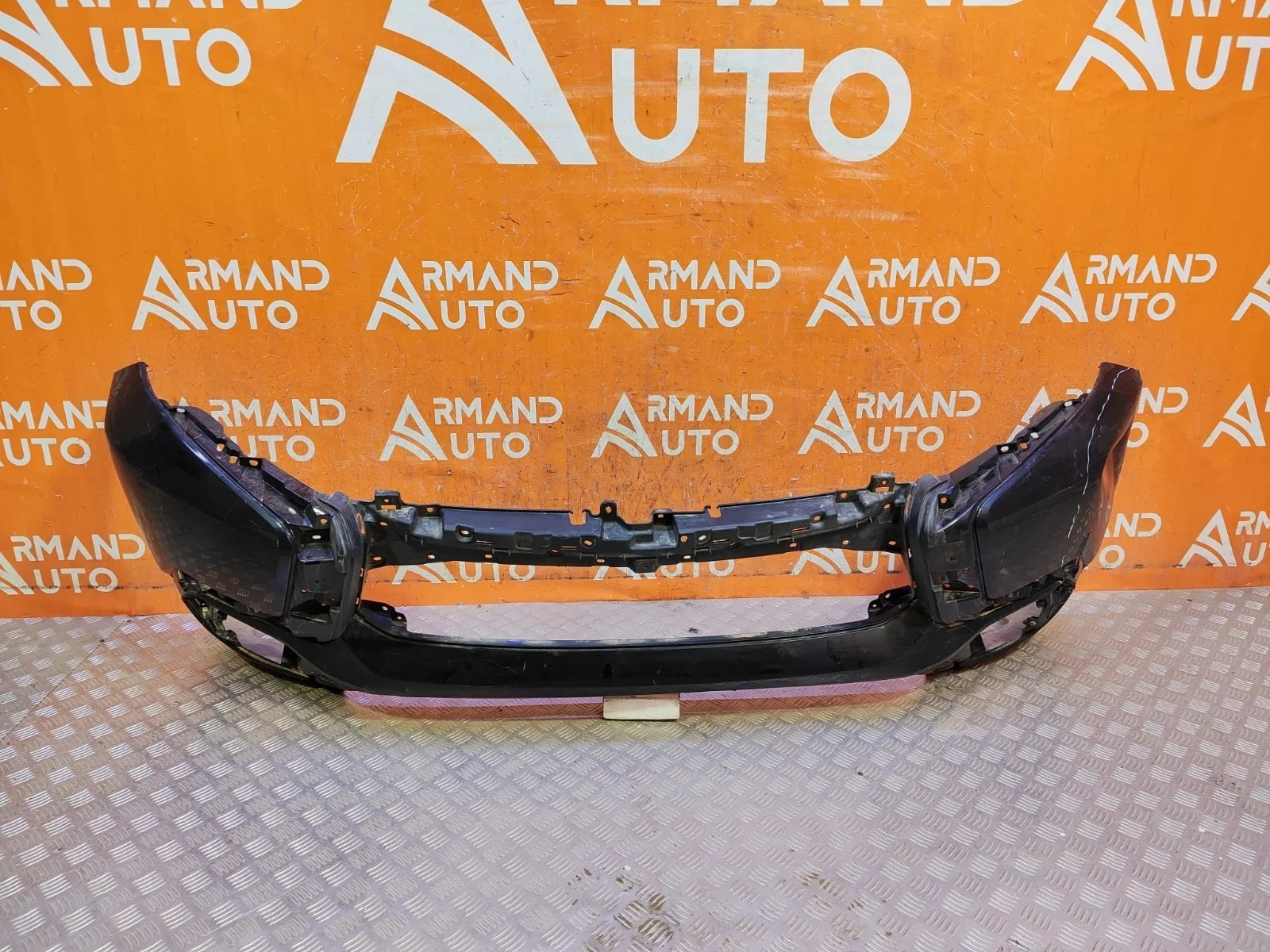 Бампер Mitsubishi Pajero Sport 2015-2021 3