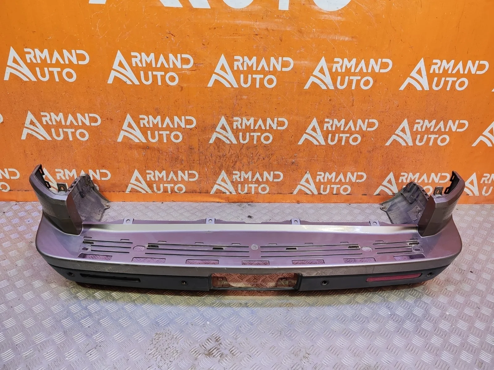 Бампер Land Rover Discovery 2009-2016 4