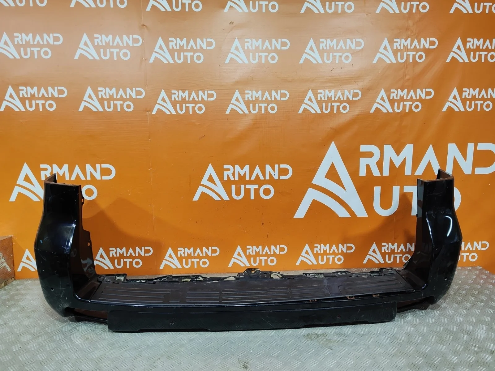 Бампер Toyota Land Cruiser Prado 2017-нв 150