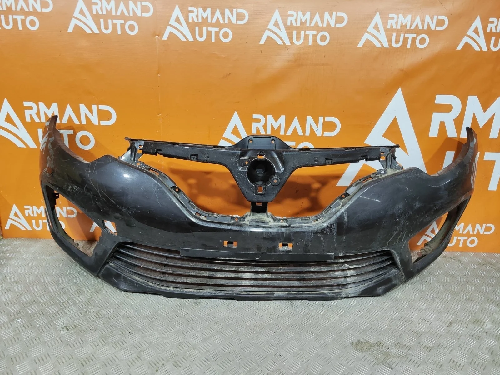 Бампер Renault Kaptur 2016-нв