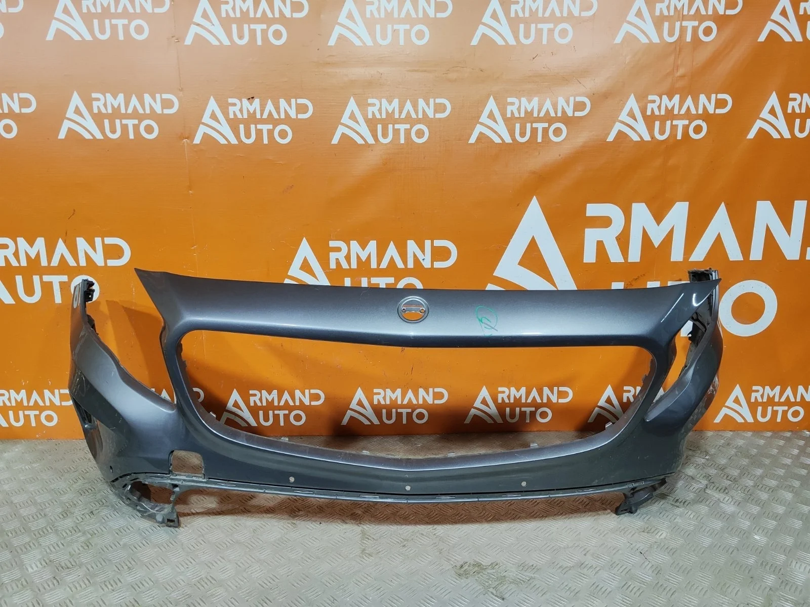 Бампер Mercedes GLA-Class 2013-2017 X156