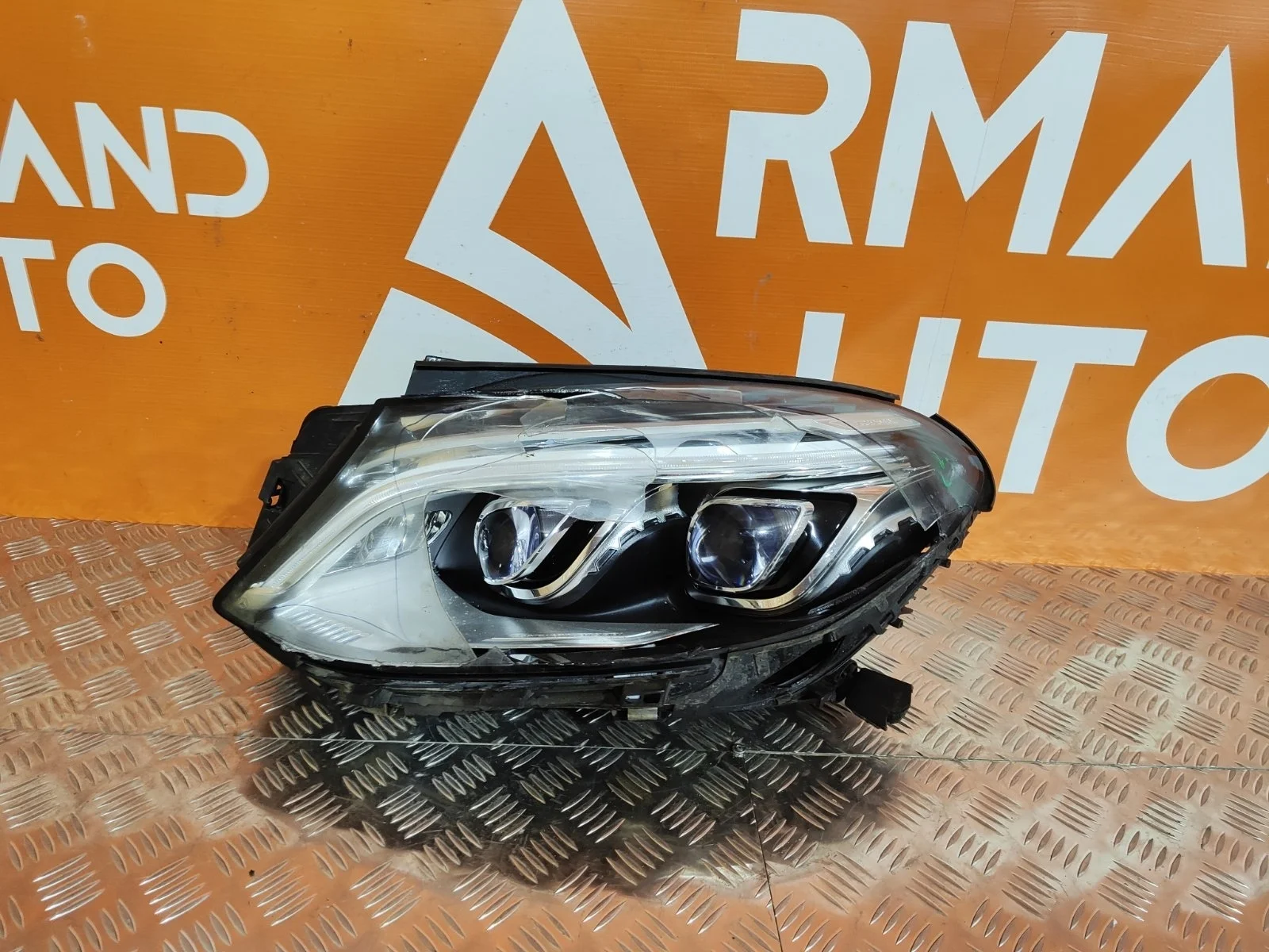 Фара Mercedes ML GLE-Class 2015-2018 W166