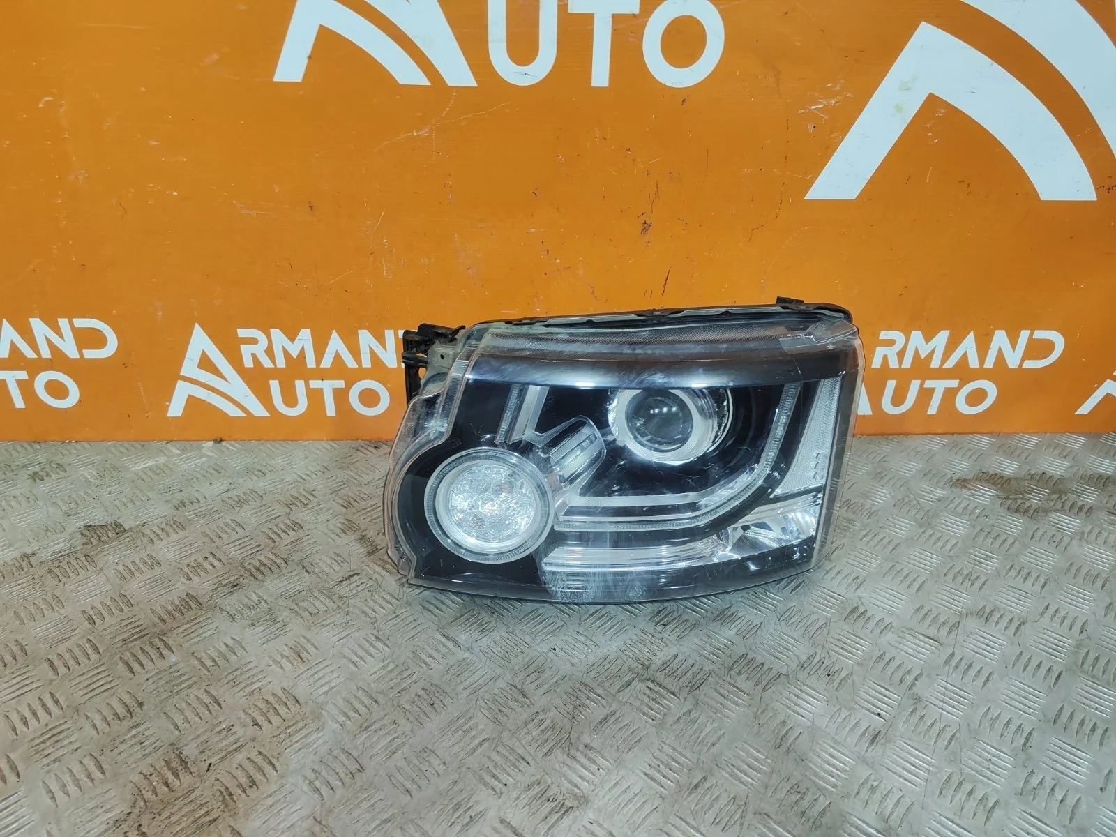 Фара Land Rover Discovery 2013-2016 4