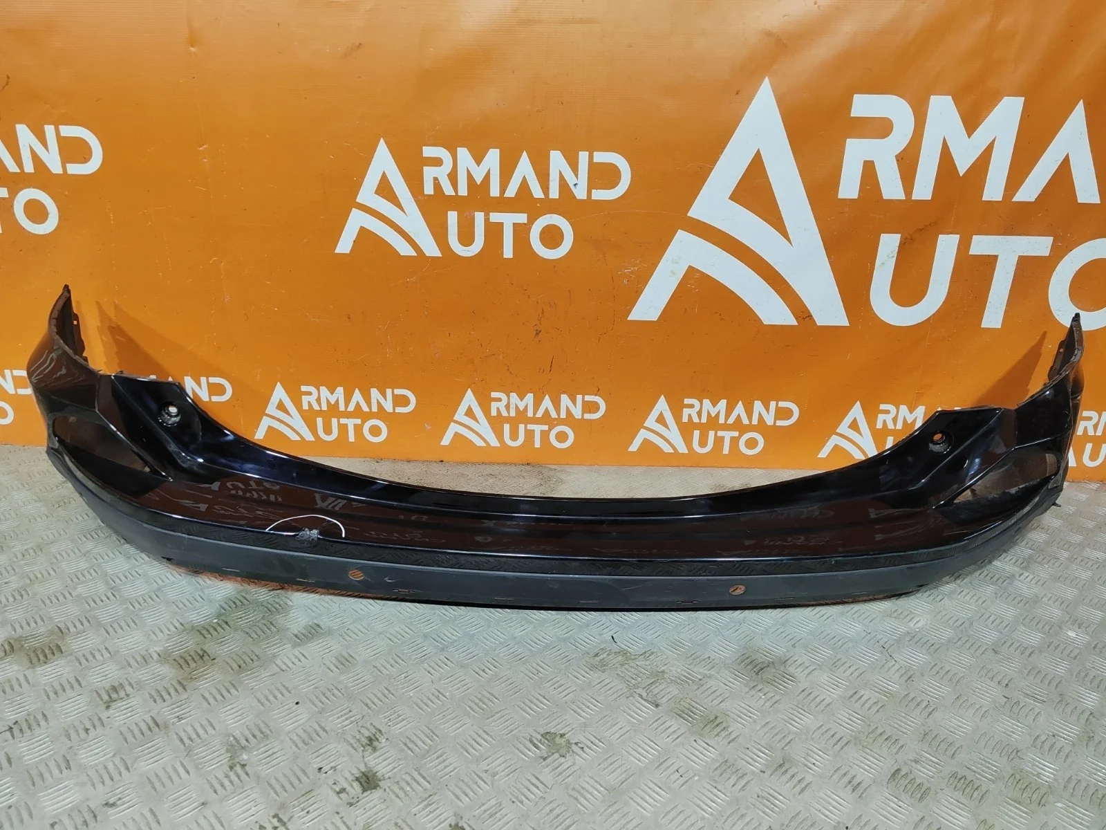 Бампер Toyota RAV4 2015-2019 CA40