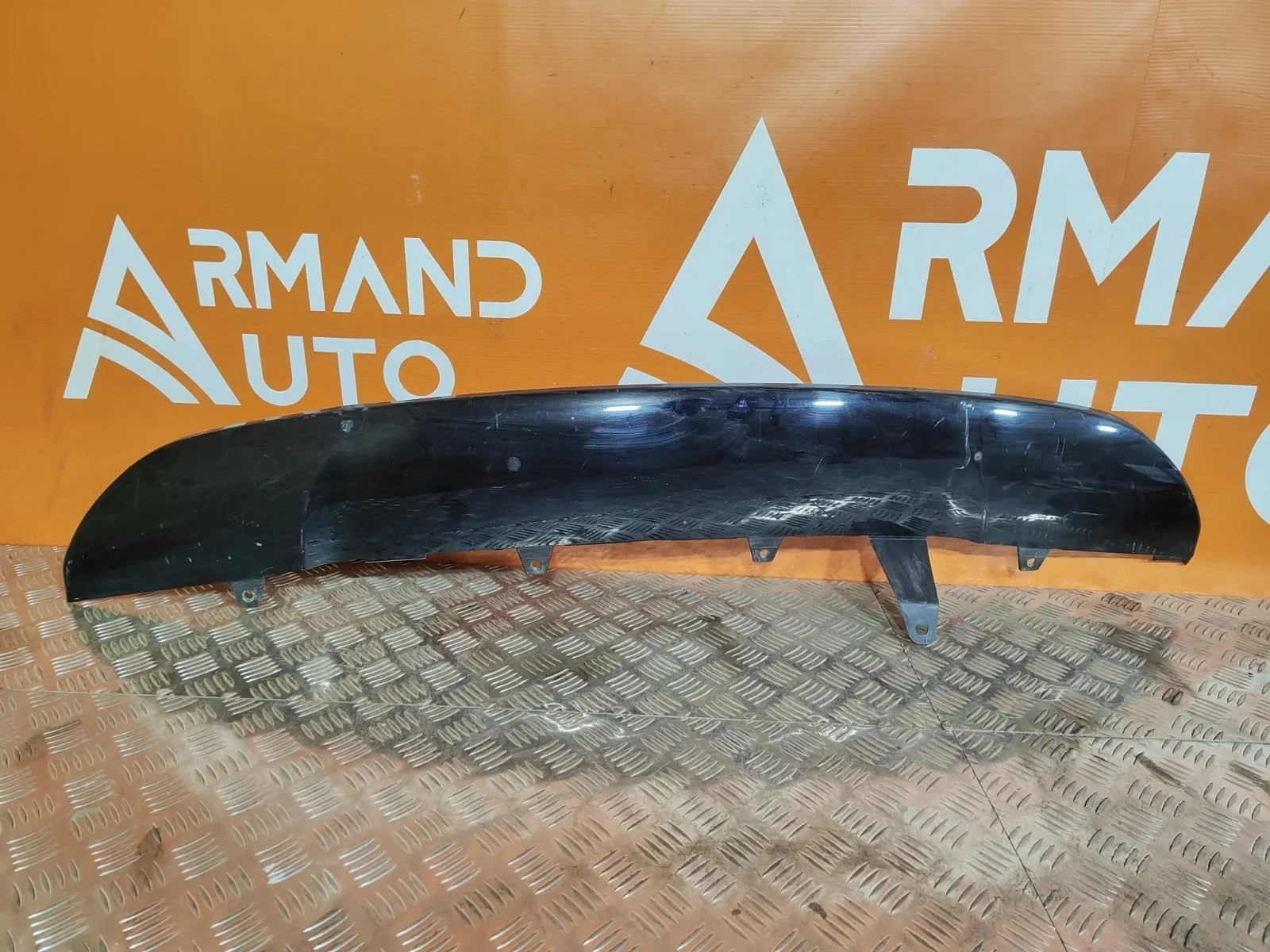 Накладка бампера Toyota RAV4 2015-2019 CA40