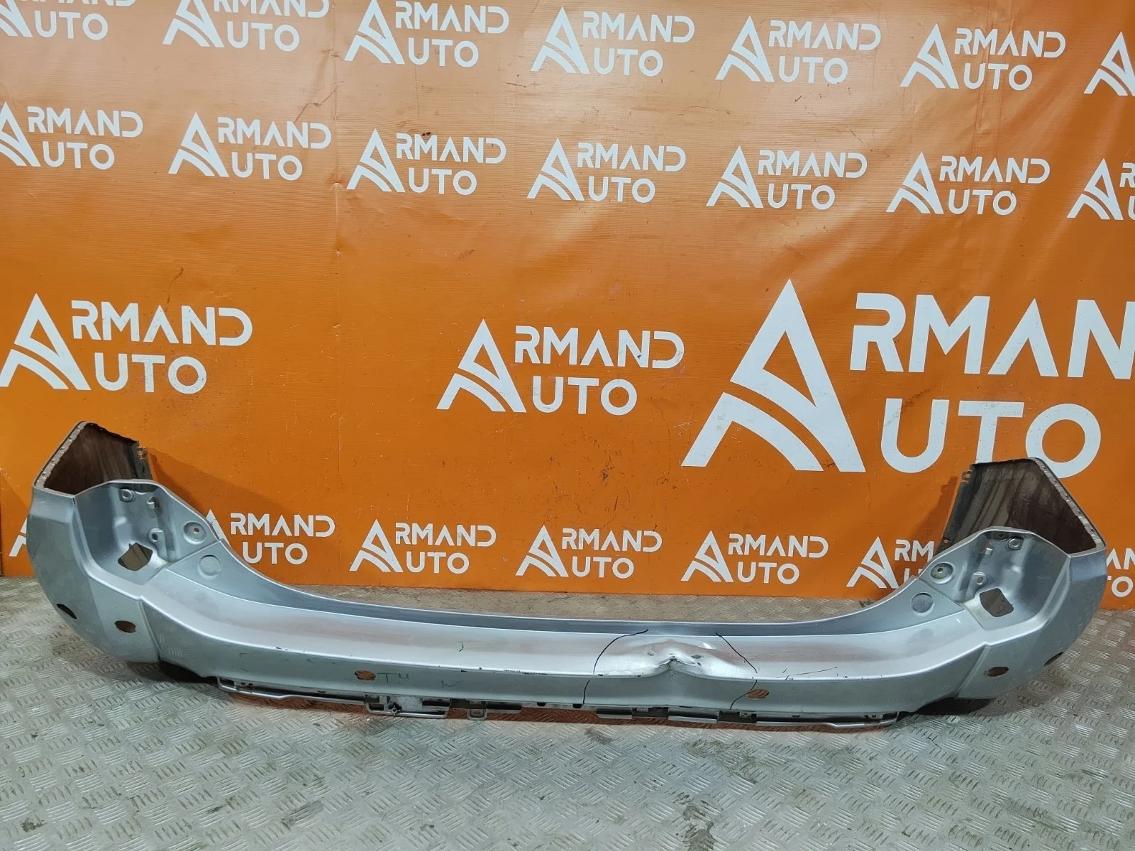 Бампер Mitsubishi Pajero Sport 2015-2021 3