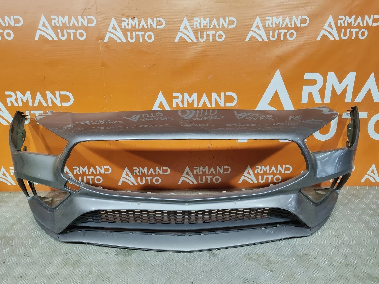 Бампер Mercedes CLA-Class 2019-нв C118