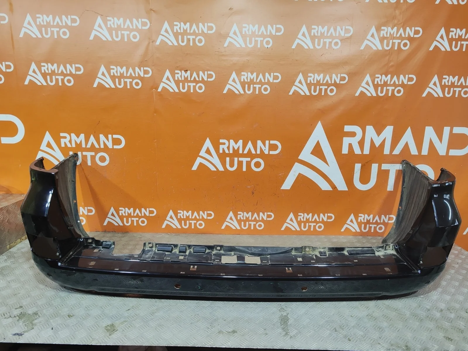 Бампер Toyota Land Cruiser 2015-2021 200