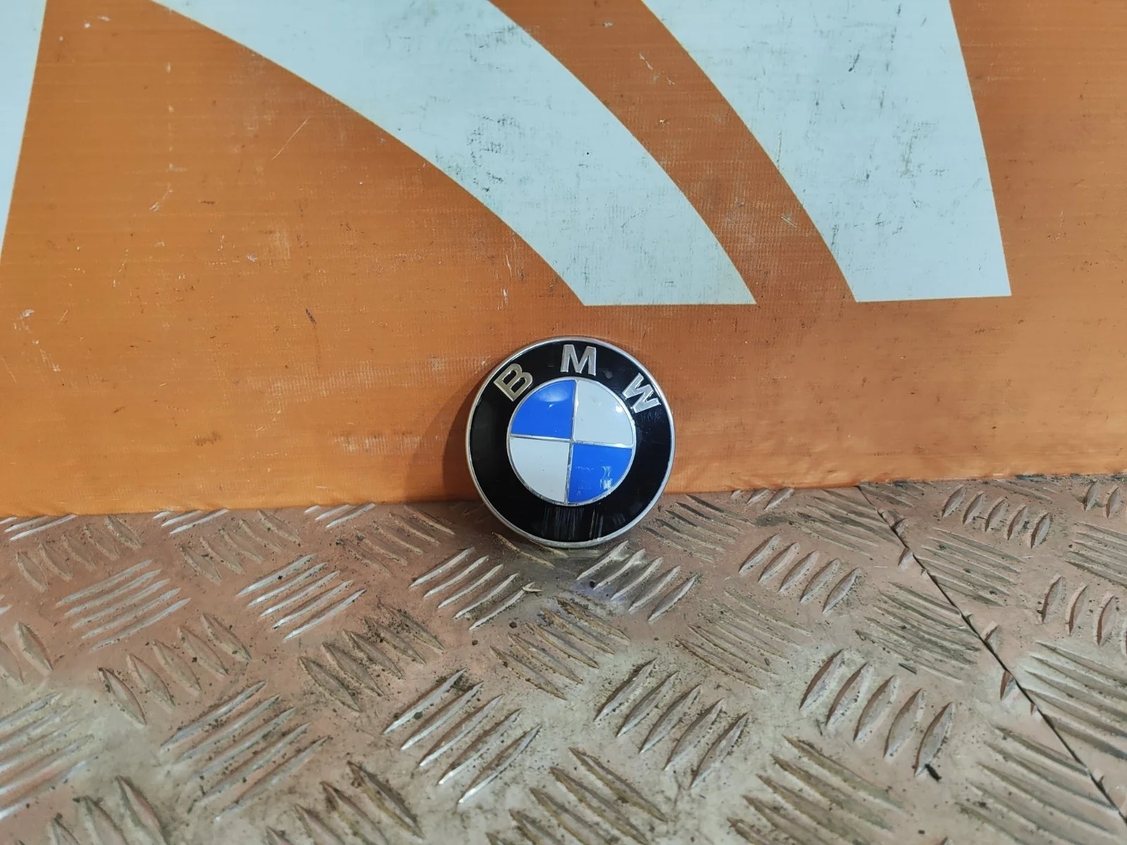 Эмблема BMW 3 series 2018-нв G20 G21 G28