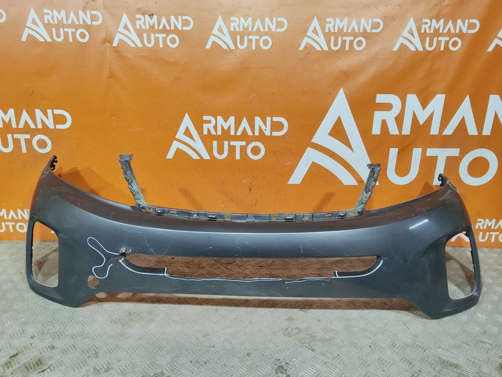Бампер Kia Sorento 2012-2019 XM