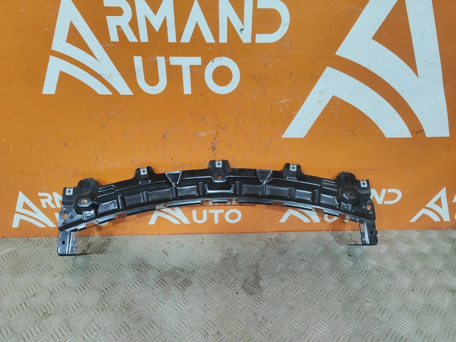 Панель передняя (суппорт радиатора) верхняя BMW X5 2013-2018 F15