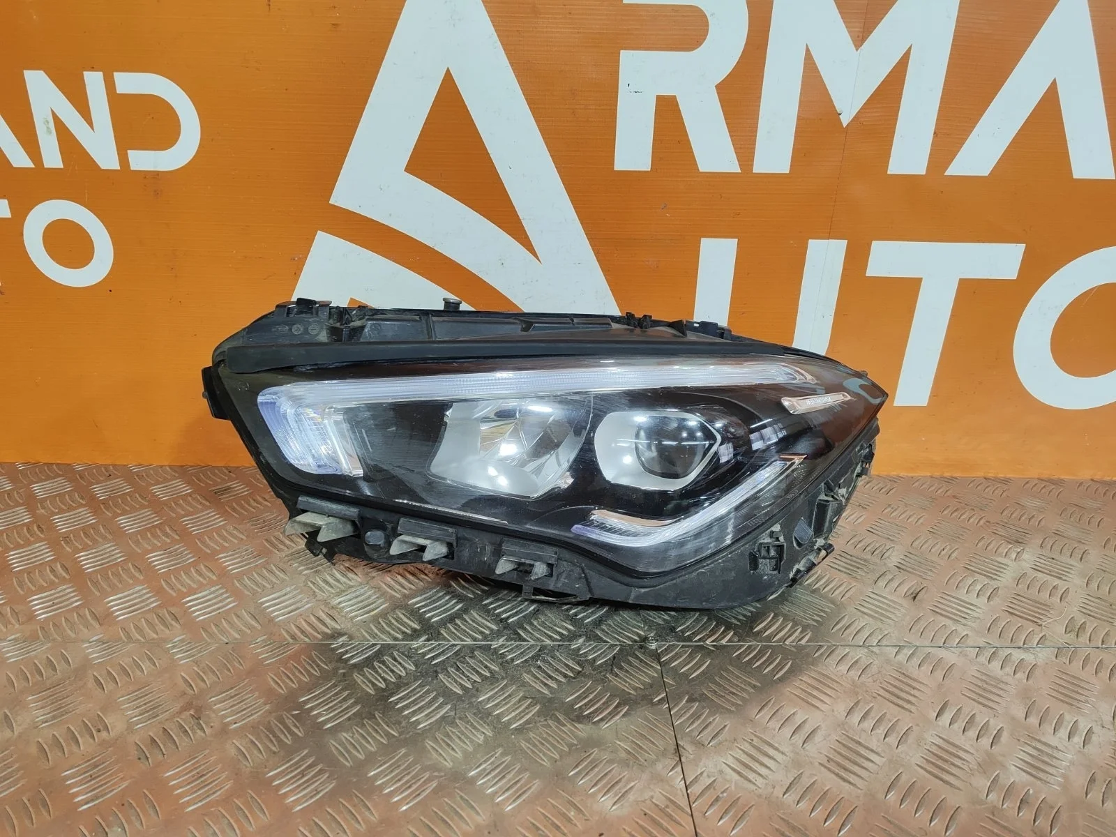 Фара Mercedes CLA-Class 2019-нв C118