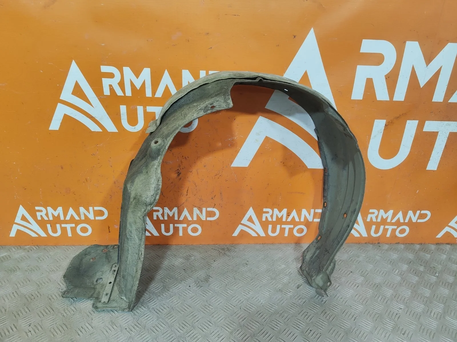 Подкрылок Toyota RAV4 2012-2019 CA40