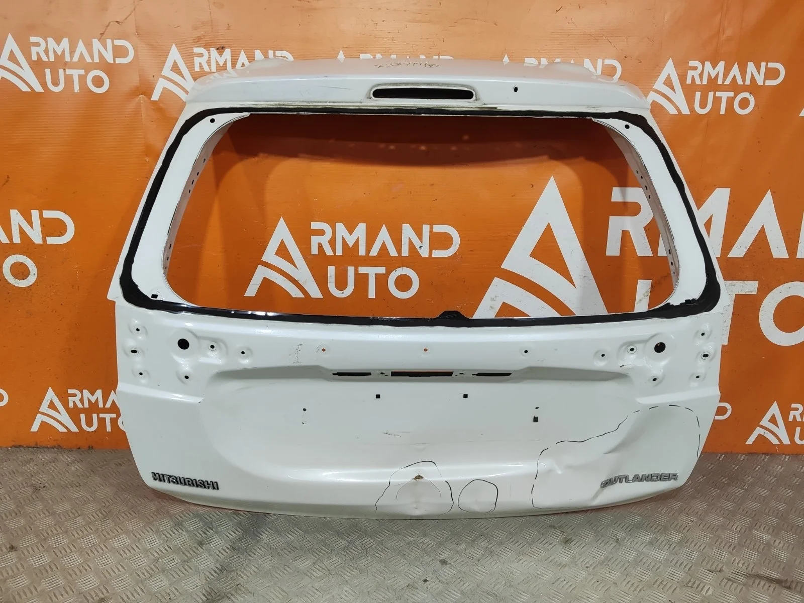 Дверь багажника Mitsubishi Outlander 2015-нв 3
