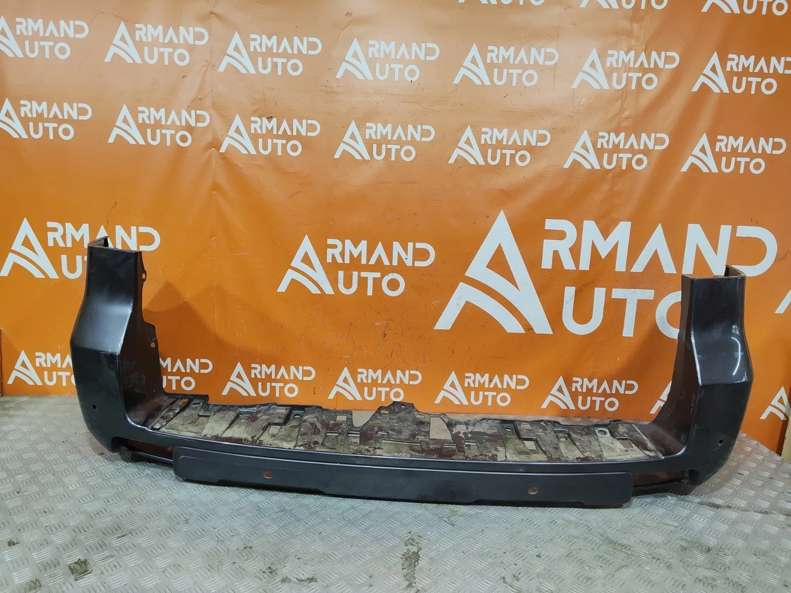 Бампер Toyota Land Cruiser Prado 2017-нв 150