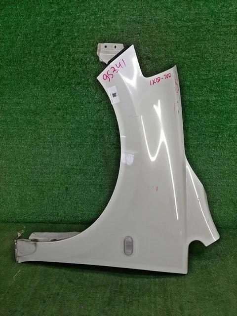 Крыло переднее левое (потерто) C11 NISSAN TIIDA C11 2004-2007, TIIDA LATIO SC11 2004-2007, TIIDA LATIO SC11 2008-2012, TIIDA C11 2008-2012