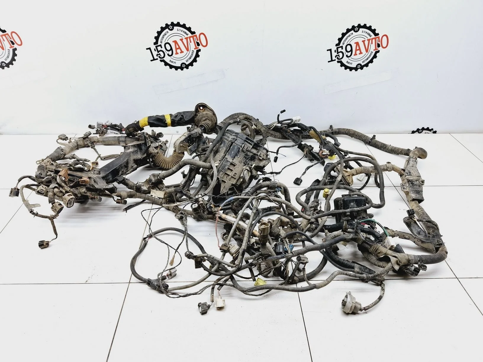 проводка (подкапотная) Toyota Highlander II (XU40) 2007-2013
