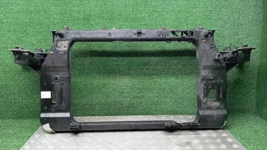 рамка радиатора Hyundai D4HA LM Hyundai Tucson D4HA LM 641012S000
