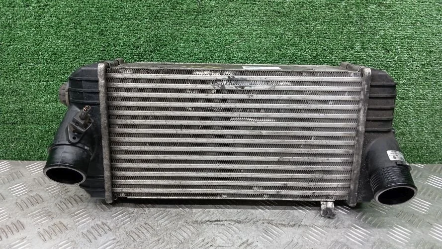 интеркулер Hyundai D4HA DM Hyundai Santa Fe D4HA DM 282702F700