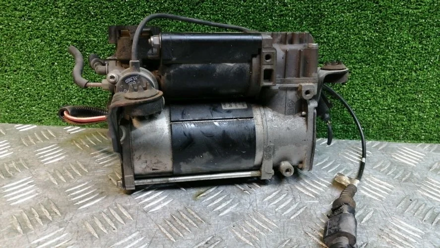 компрессор подвески Audi BSB 4E2 Audi A8 BSB 4E2 4E0616007C