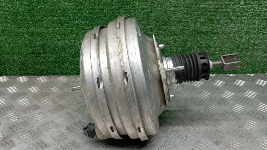 вакуумник тормозной Bmw N62B44,N52B25A E63,E60 Bmw 6-Series,5-Series N62B44,N52B25A E63,E60 34336779742,34332282819