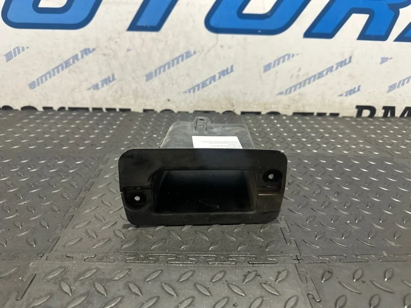 Воздуховод Bmw 750Li 2013 51757185167 F02 N63B44B, левый