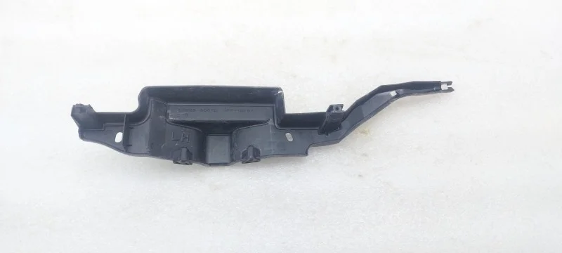 Накладка Toyota Land Cruiser 2015 200