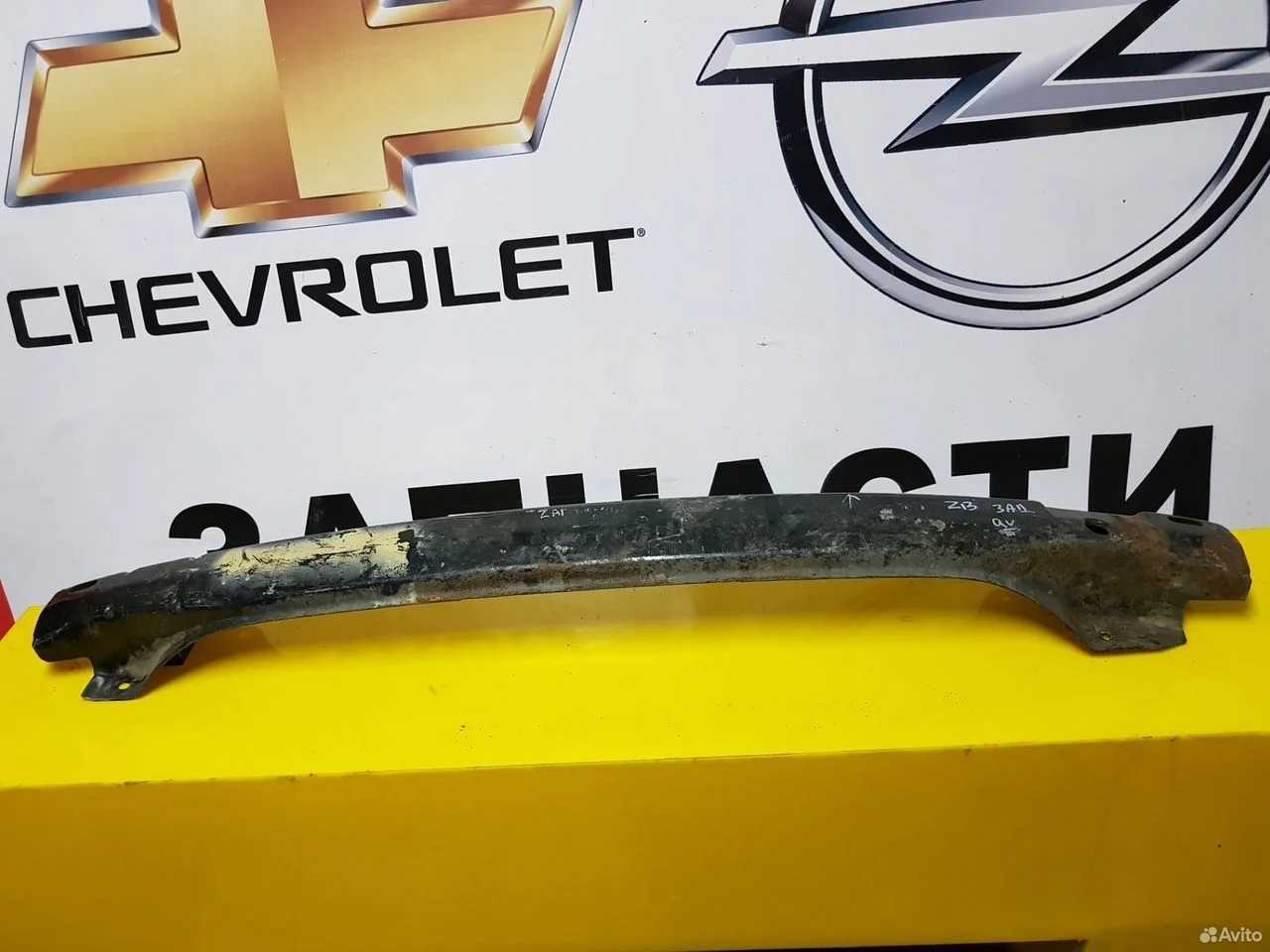 Усилитель заднего бампера opel zafira b