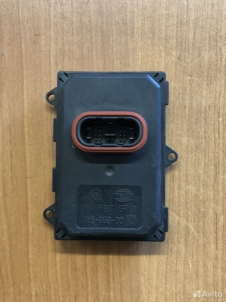 Блок адаптивного света vw audi 7l6941329b
