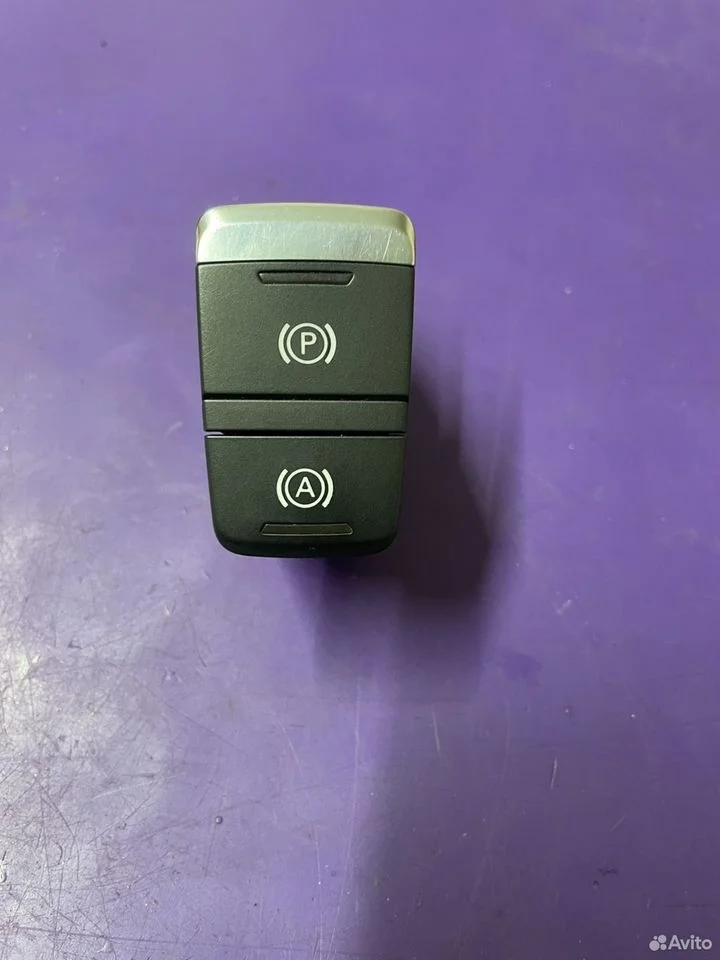Кнопка ручника audi a8 d4 4h1927225b