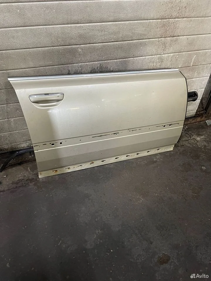 Дверь передняя правая audi a8 d3 4e0831052c