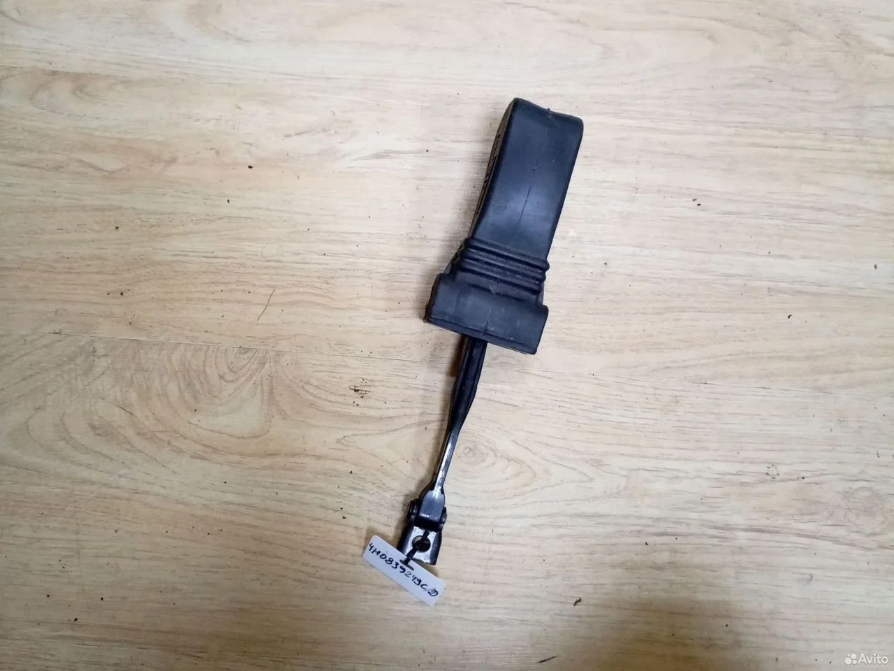 Ограничитель двери задний audi a8 d4