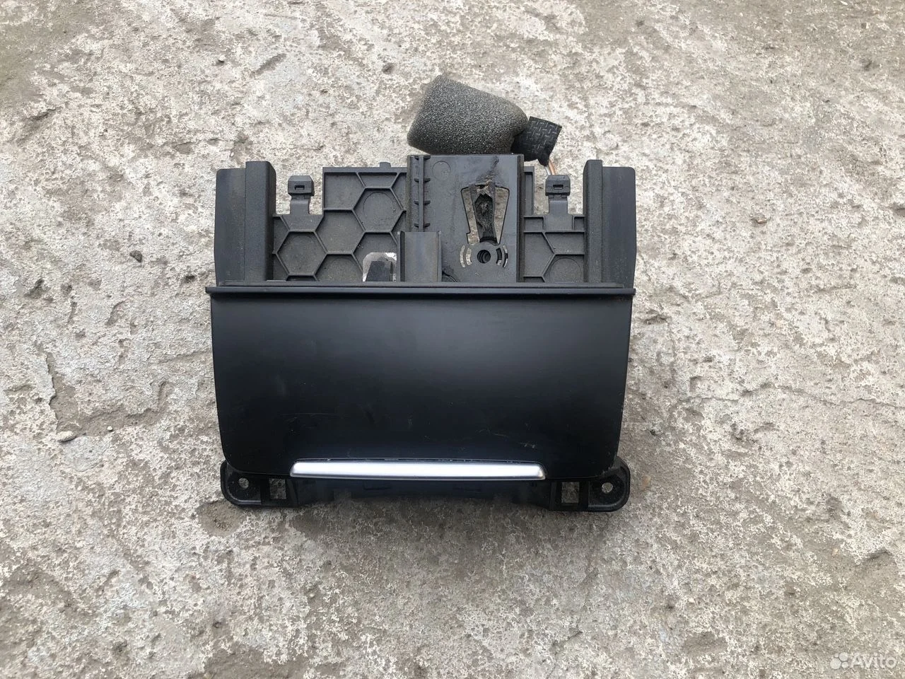 Пепельница передняя audi a4 b8 8k0857951