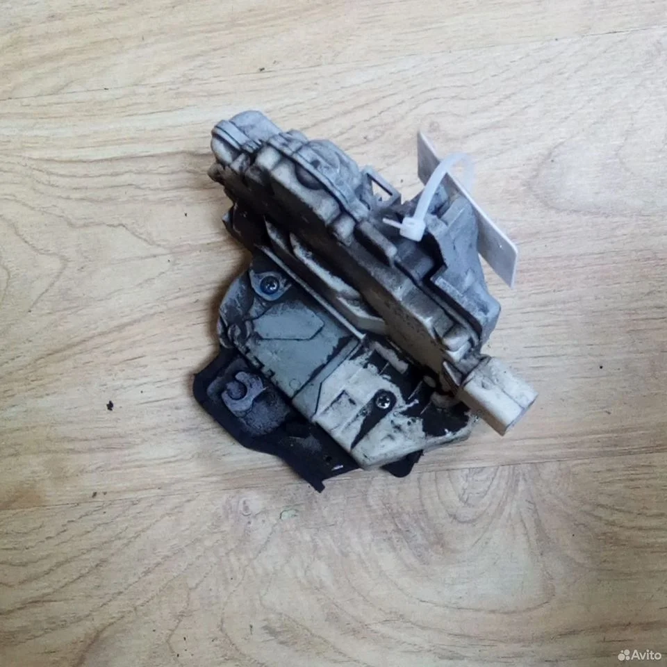 Замок двери з.п. audi a4 8e0839016aa