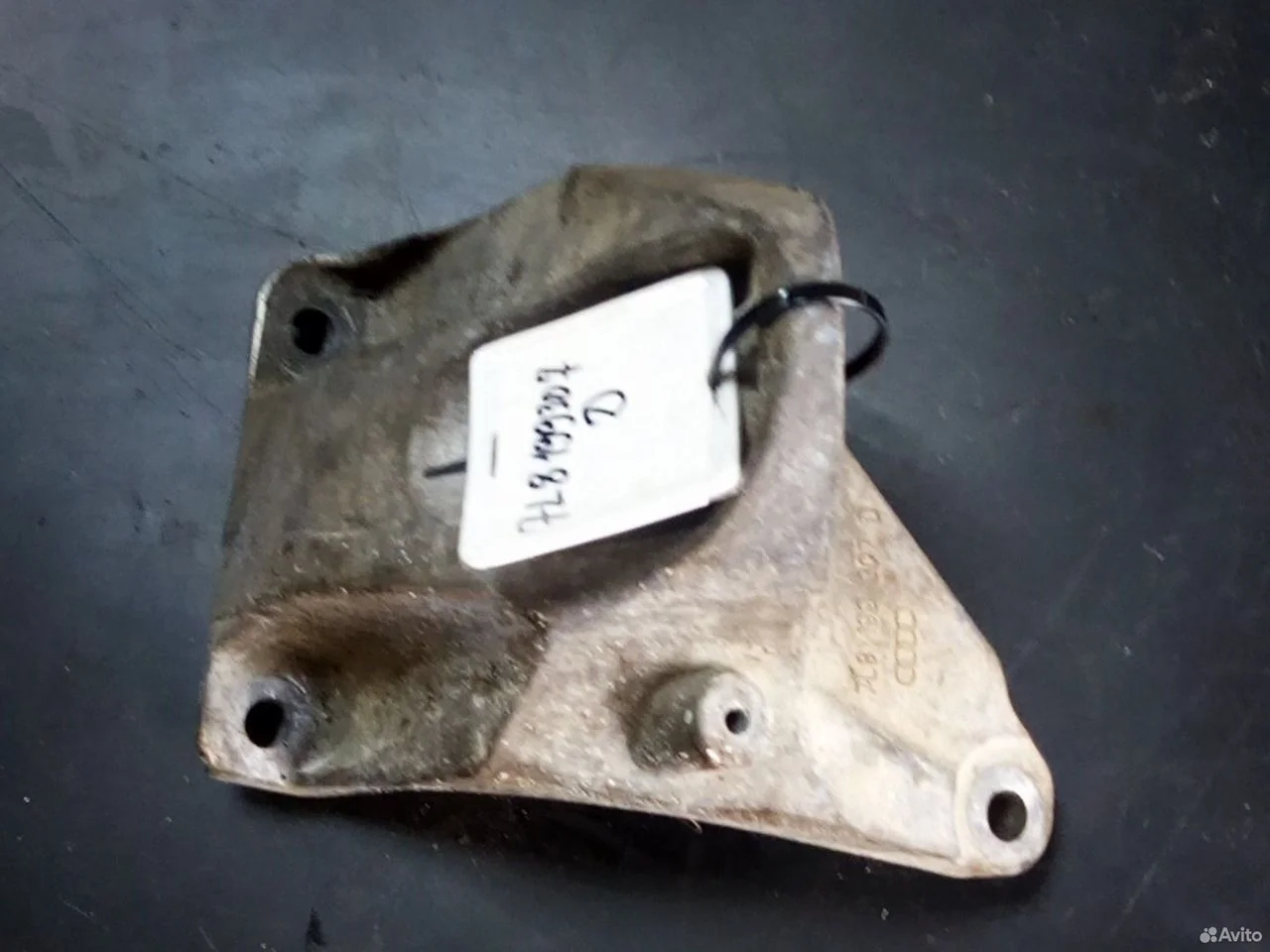 Опора двигателя vag 7l8199307d