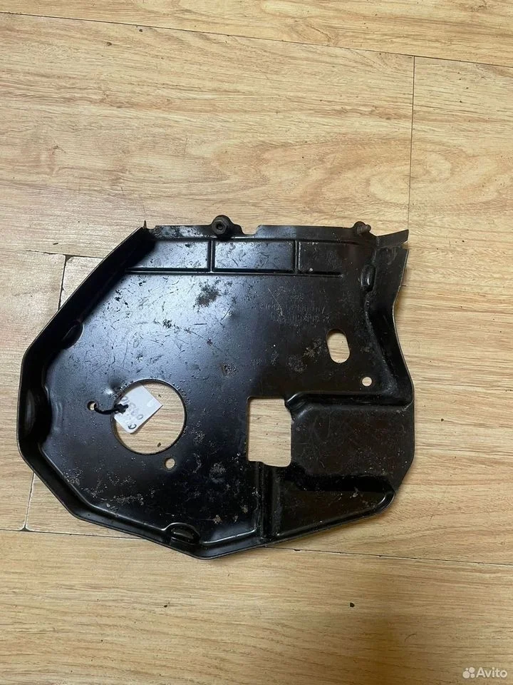 Кожух ремня грм audi a4,a6 078109098b