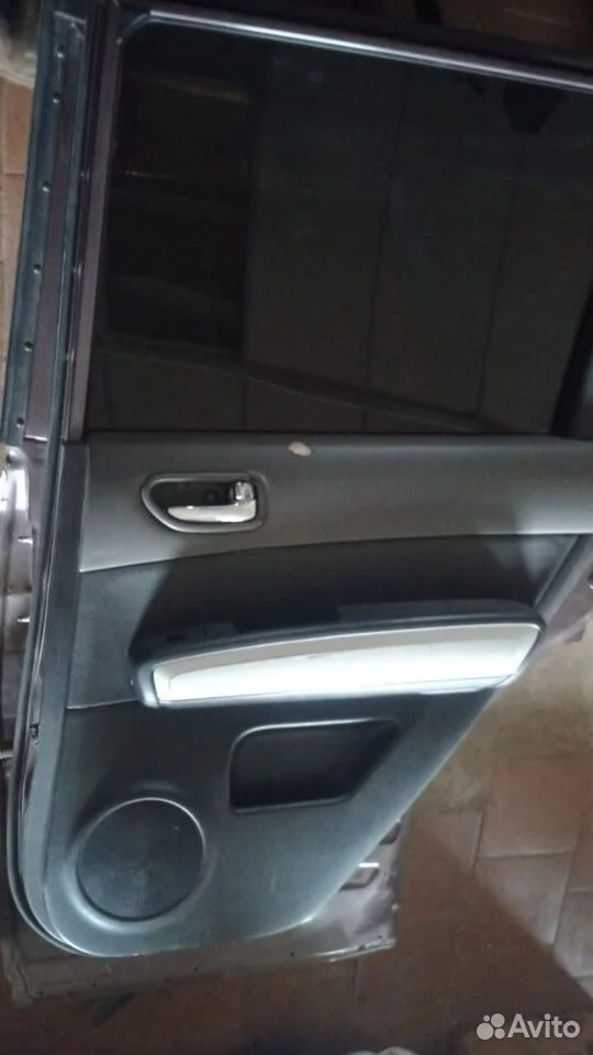 Обшивка двери зад. прав.nissan x-trail (t31) (2007