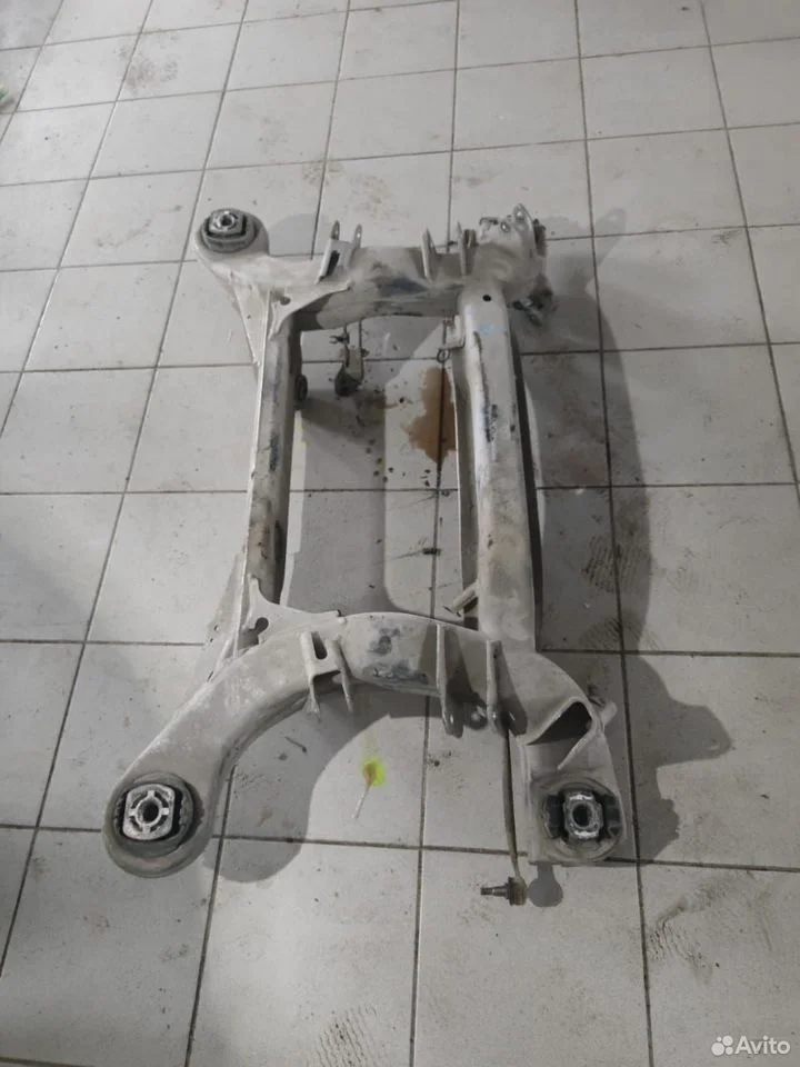 Балка задняя для mercedes w220 s-класса 1999 г