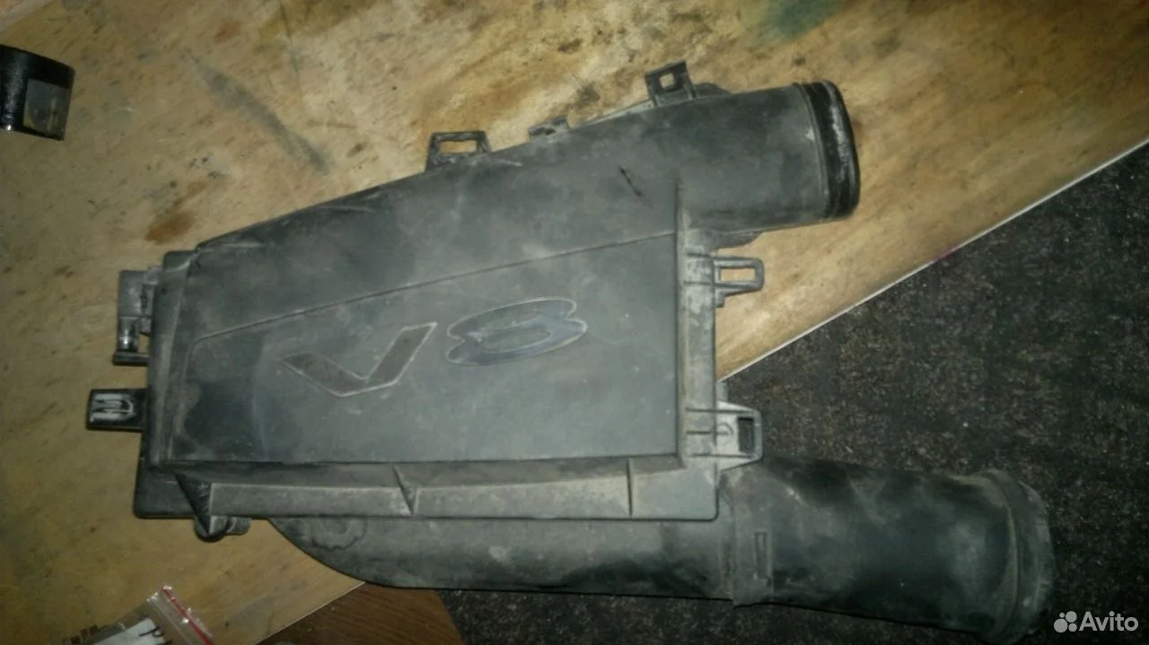 W221 m278 корпус возд. фильтра правый