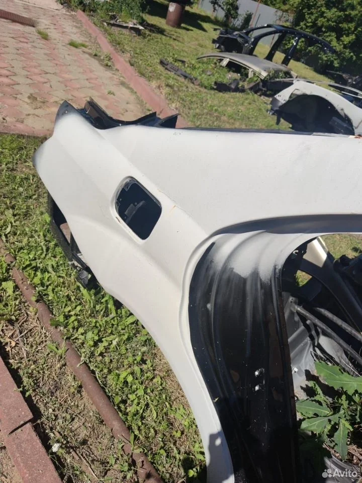 Задняя правая четверть mersedes w221