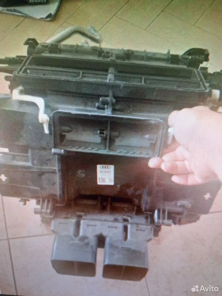 Ауди audi a8 d4 4h1820356a корпус воздухораспредел
