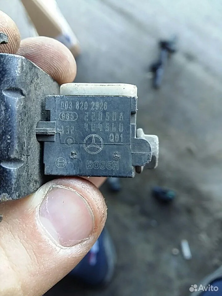 Датчик удара мерседес 221 a 003 820 29 26