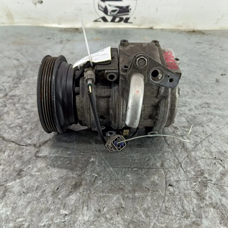 Компрессор кондиционера Toyota Camry 1996-2002