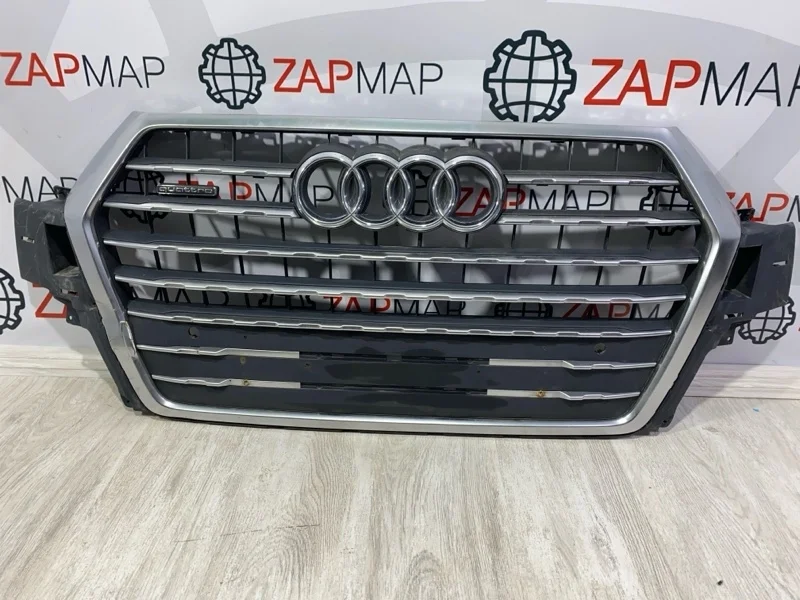 Решетка радиатора передняя Audi Q7 4M 2015-Нв