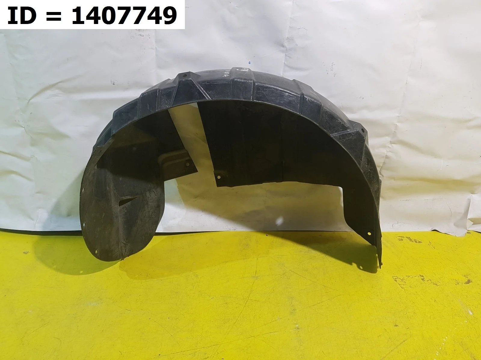 Подкрылок задний правый Suzuki SX4