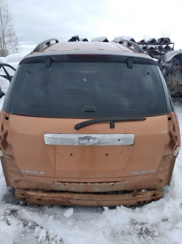 Дверь багажника chevrolet captiva 2007 c100