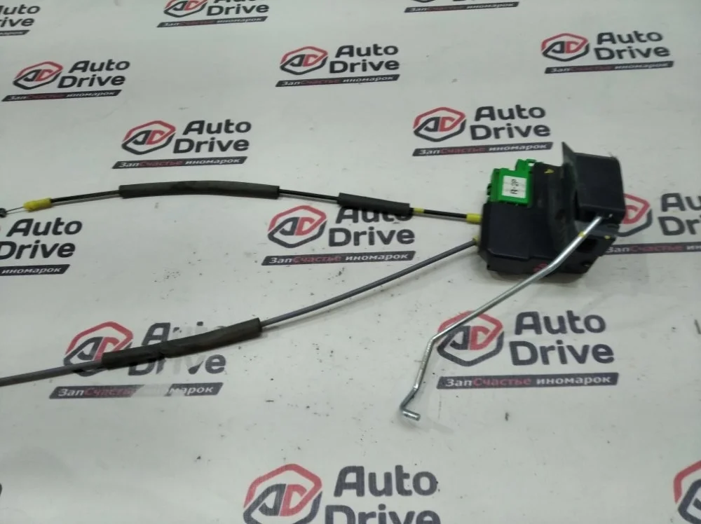 Замок двери kia rio3 2015
